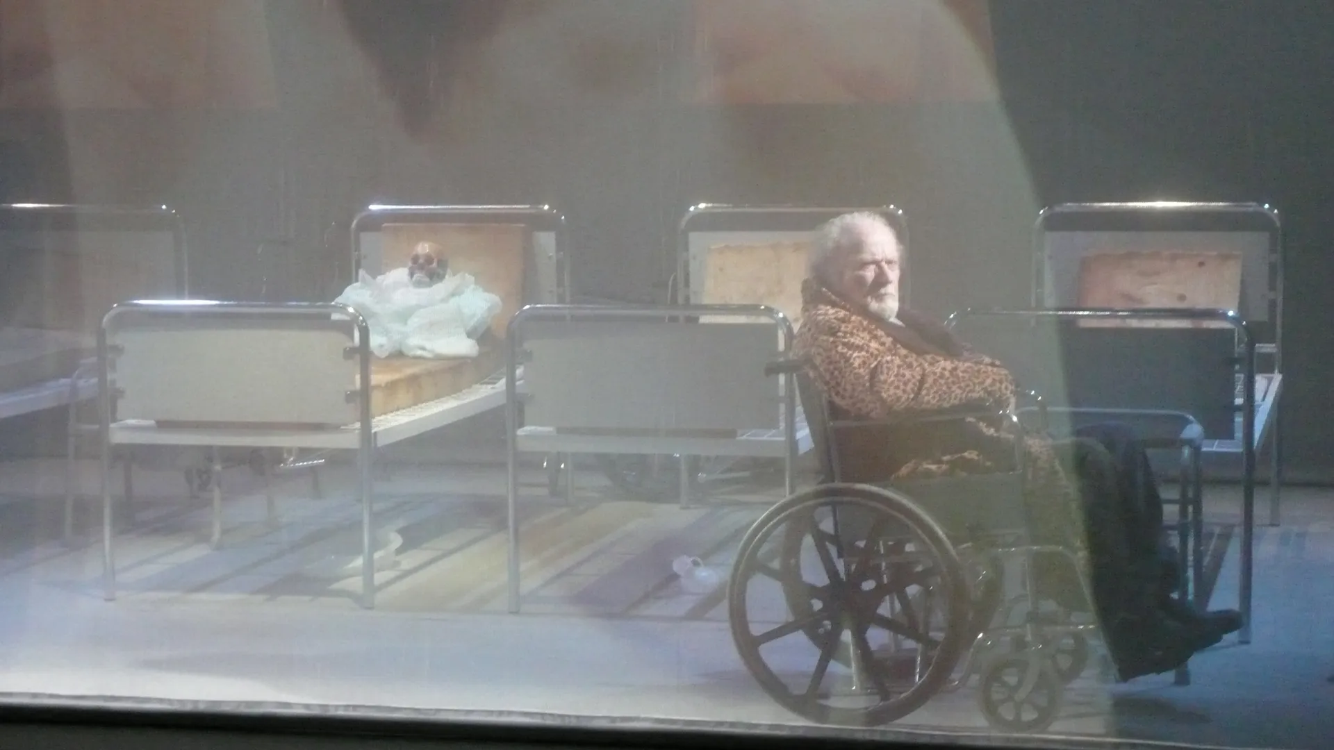 Image Aeneis #2 I submit to the Weight